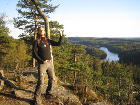 newfenriz1.jpg